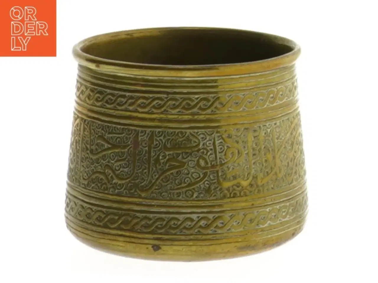 Billede 2 - Messingsæt med graveringer (str. Ø. 11,5 cm. og. 9,5 cm. og 5,5 cm)