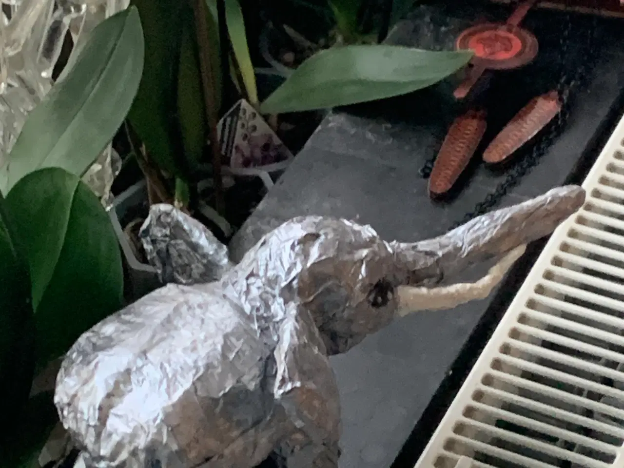 Billede 1 - Papmacheelefant.