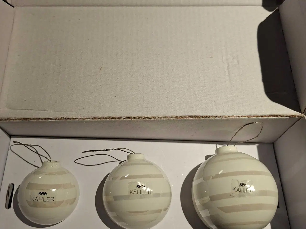 Billede 1 - Kähler omaggio julekugler, perlemor striber