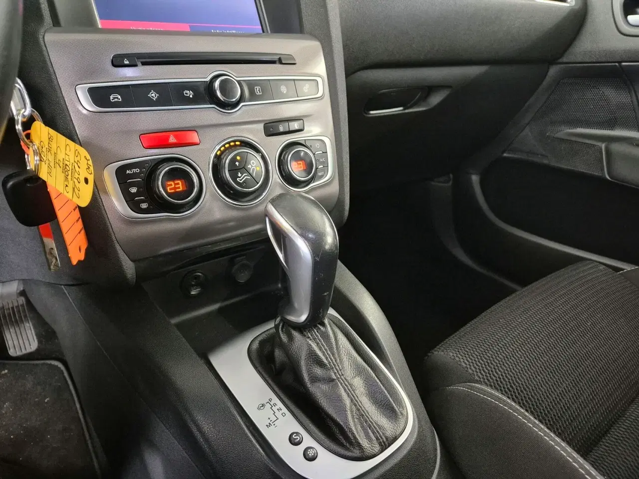 Billede 12 - Citroën C4 1,6 Blue HDi Iconic EAT6 start/stop 120HK 5d 6g Aut.