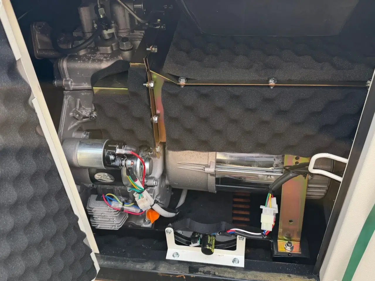 Billede 6 - Compal Power VG-R110 11 KVA Støjsvag Diesel Generator - 3 stk på lager