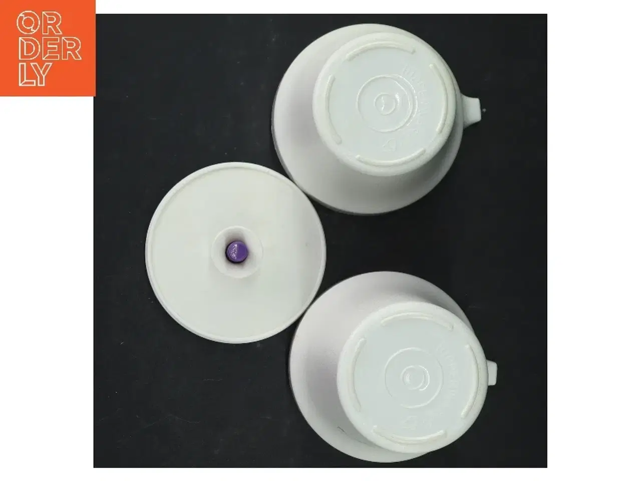 Billede 3 - Tupperware beholder og krus fra Tupperware (str. Ø. 10 cm. længde. 15 cm)