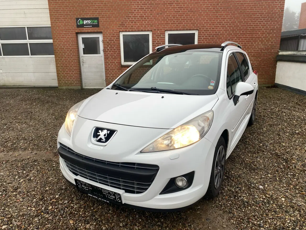 Billede 1 - Peugeot 207 SW 1,6 HDI Sportium 92HK Stc