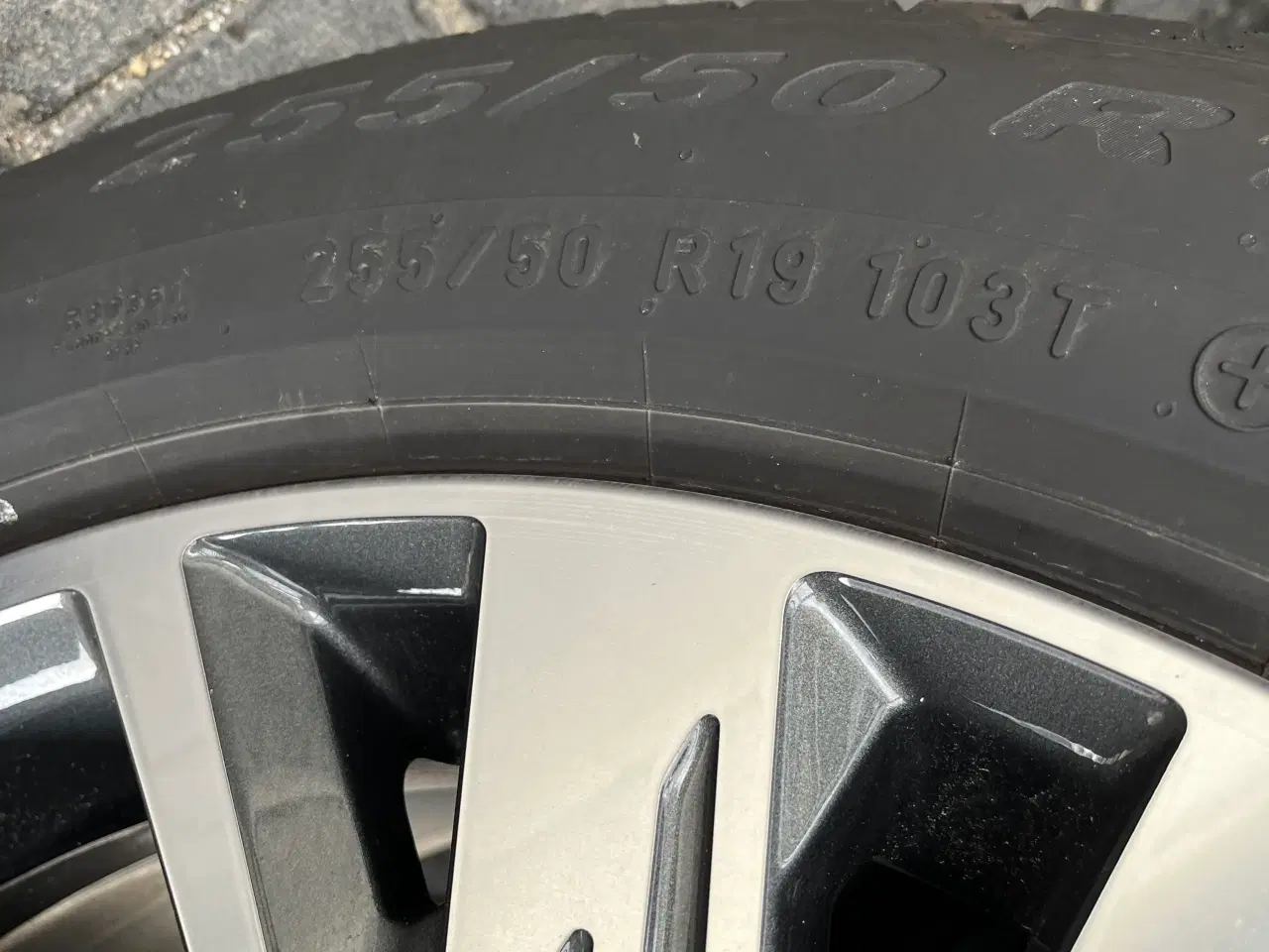 Billede 1 - Sommerdæk 19” Pirelli 4 stk .