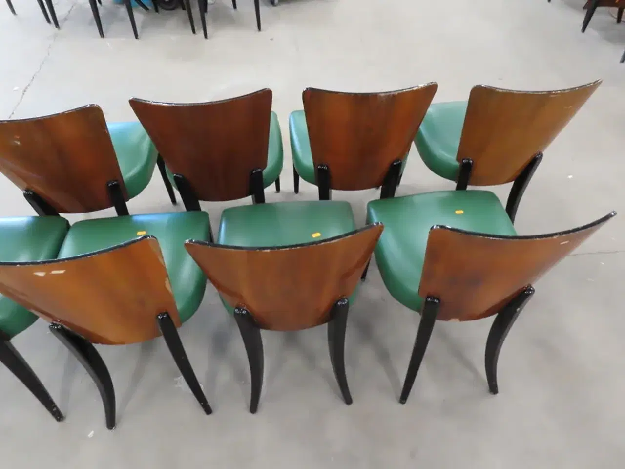 Billede 7 - 8 stk. Stole med træryg og grøn læder