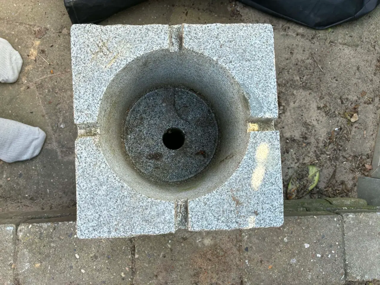 Billede 2 - Vandspil i granit 
