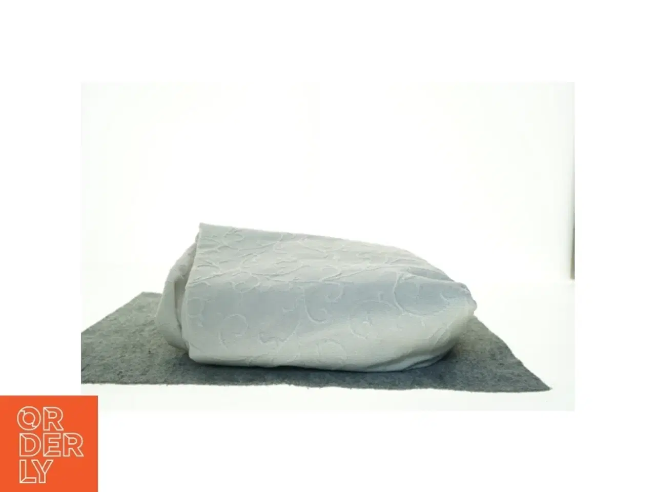 Billede 1 - Hvid senge tæppe str. 200 x 260 cm)