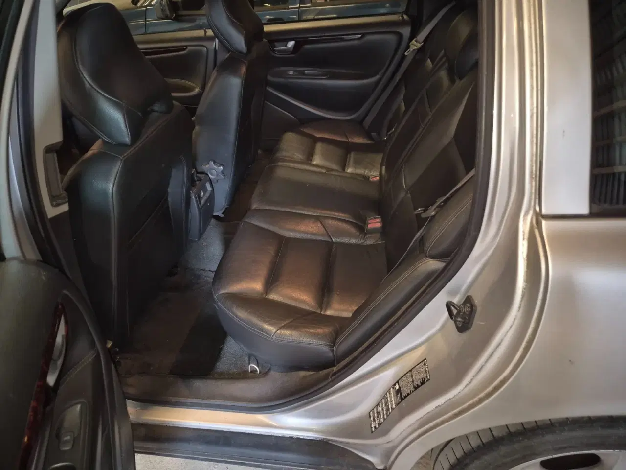 Billede 5 - Volvo V70 2,4 T 200 aut.