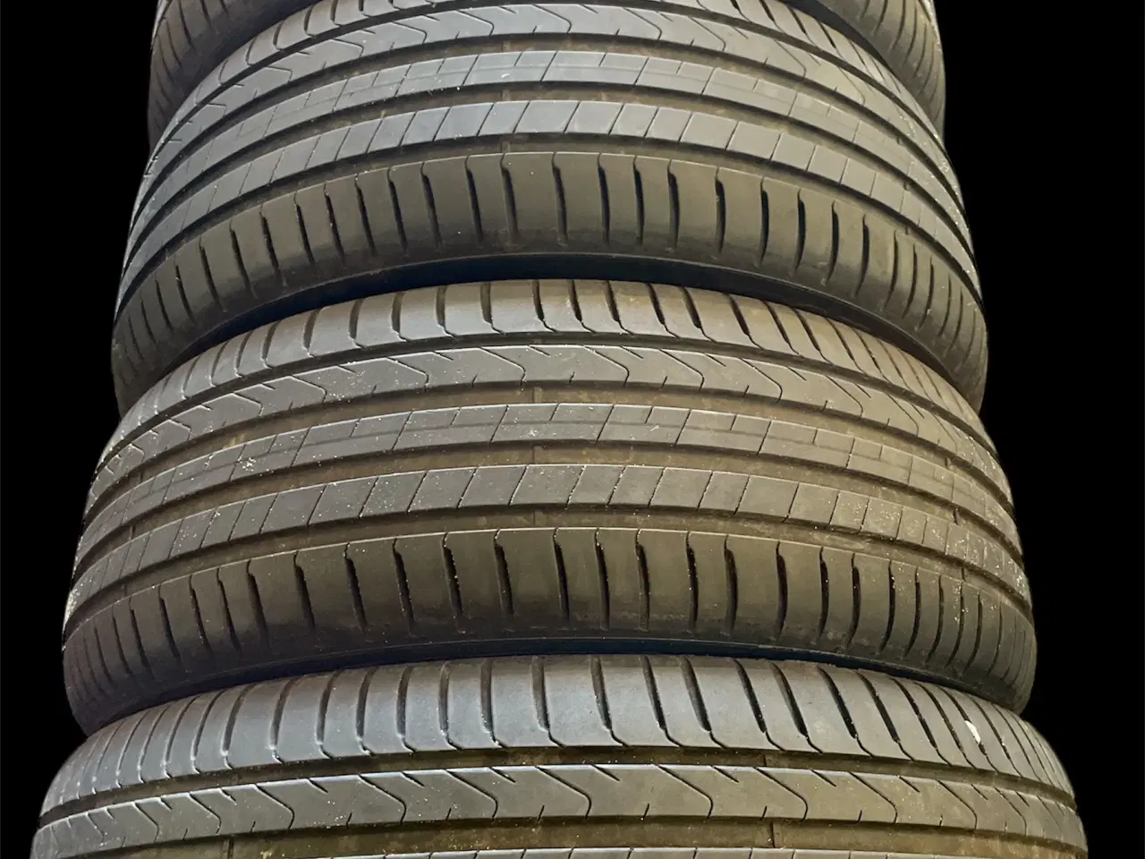 Billede 2 - 235/50r20 - 255/45r20 Pirreli Ref.s49 sommer