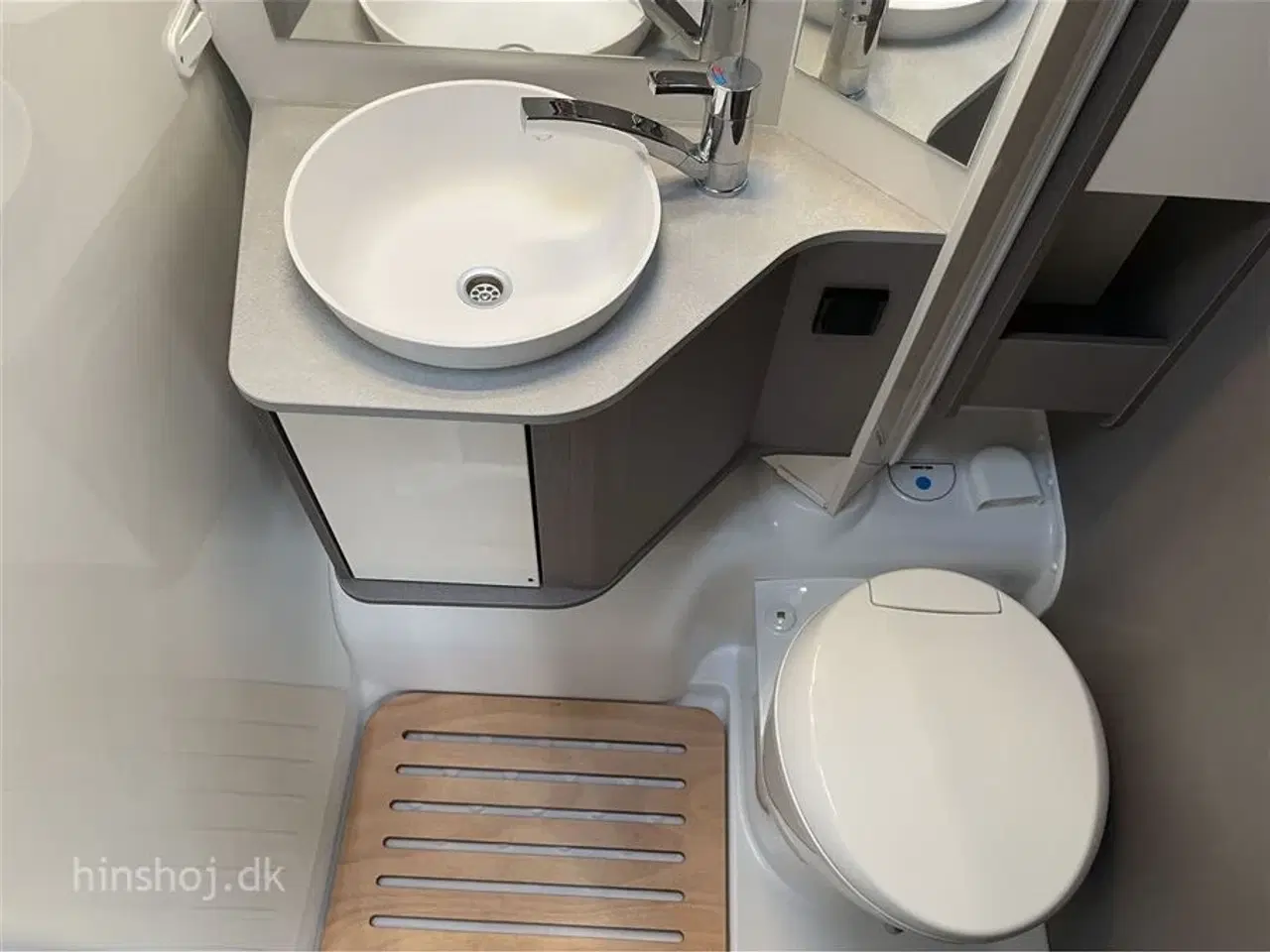 Billede 8 - 2025 - Etrusco V 6.6 SF   Lækker Autocamper som kun er 214 cm bred fra Hinshøj Caravan.