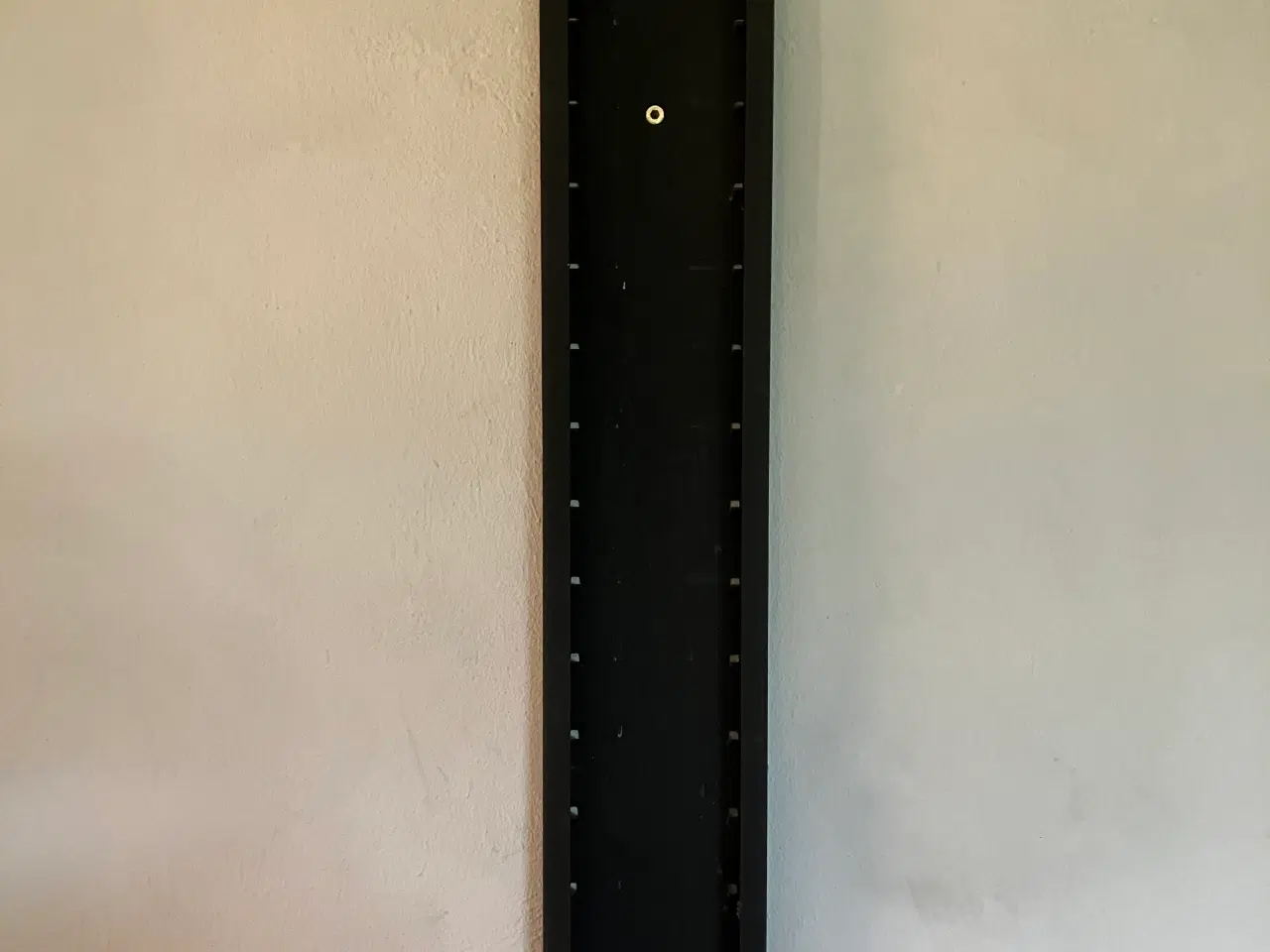 Billede 4 - Stereo Rack til væggen