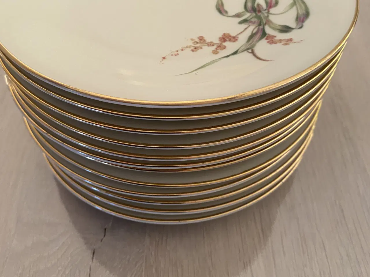 Billede 12 - Kaffestel H&G Heinrich Fajance 10 personer