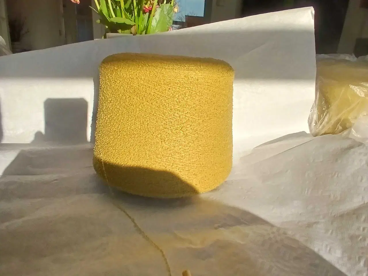 Billede 1 - Maskinegarn sælges