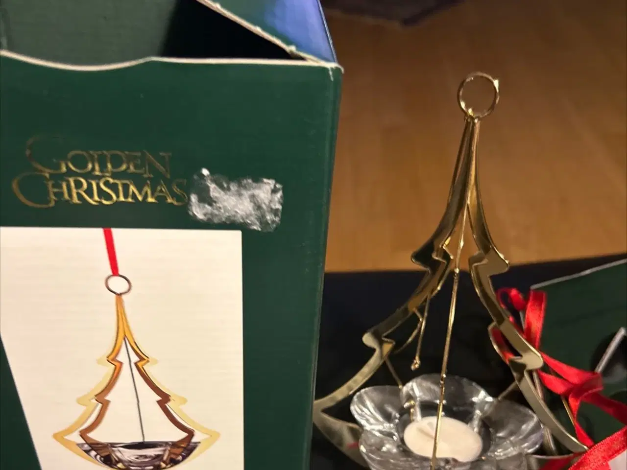 Billede 1 - Holmegård julestage 2006 i æske