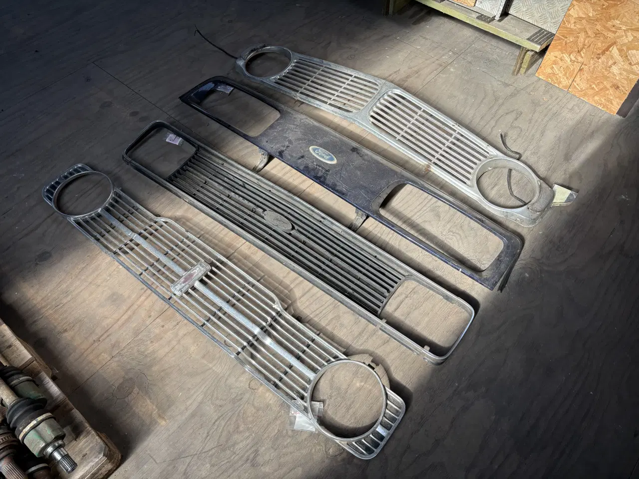 Billede 6 - Veteranbil frontgitter Ford og Volvo