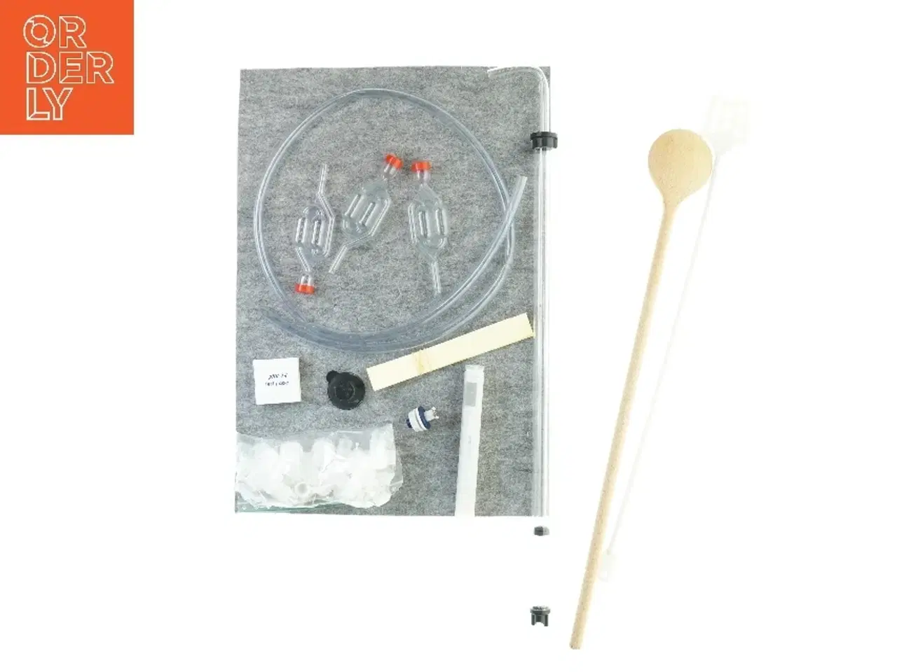 Billede 1 - Bryg-selv-øl udstyr fra Lagen (str. 40 x 32 cm)