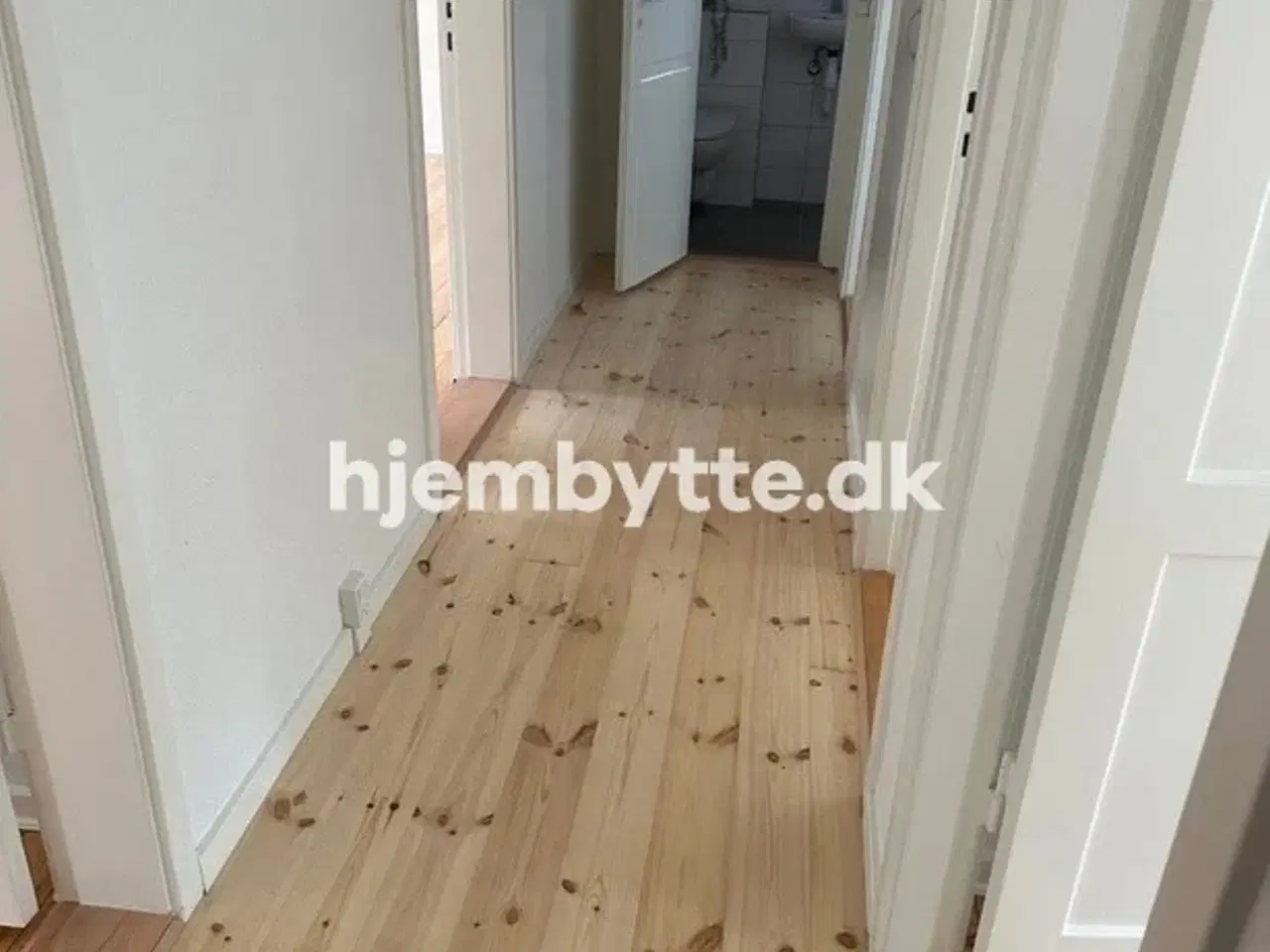 Billede 4 - Hjembytte - Bindeledet