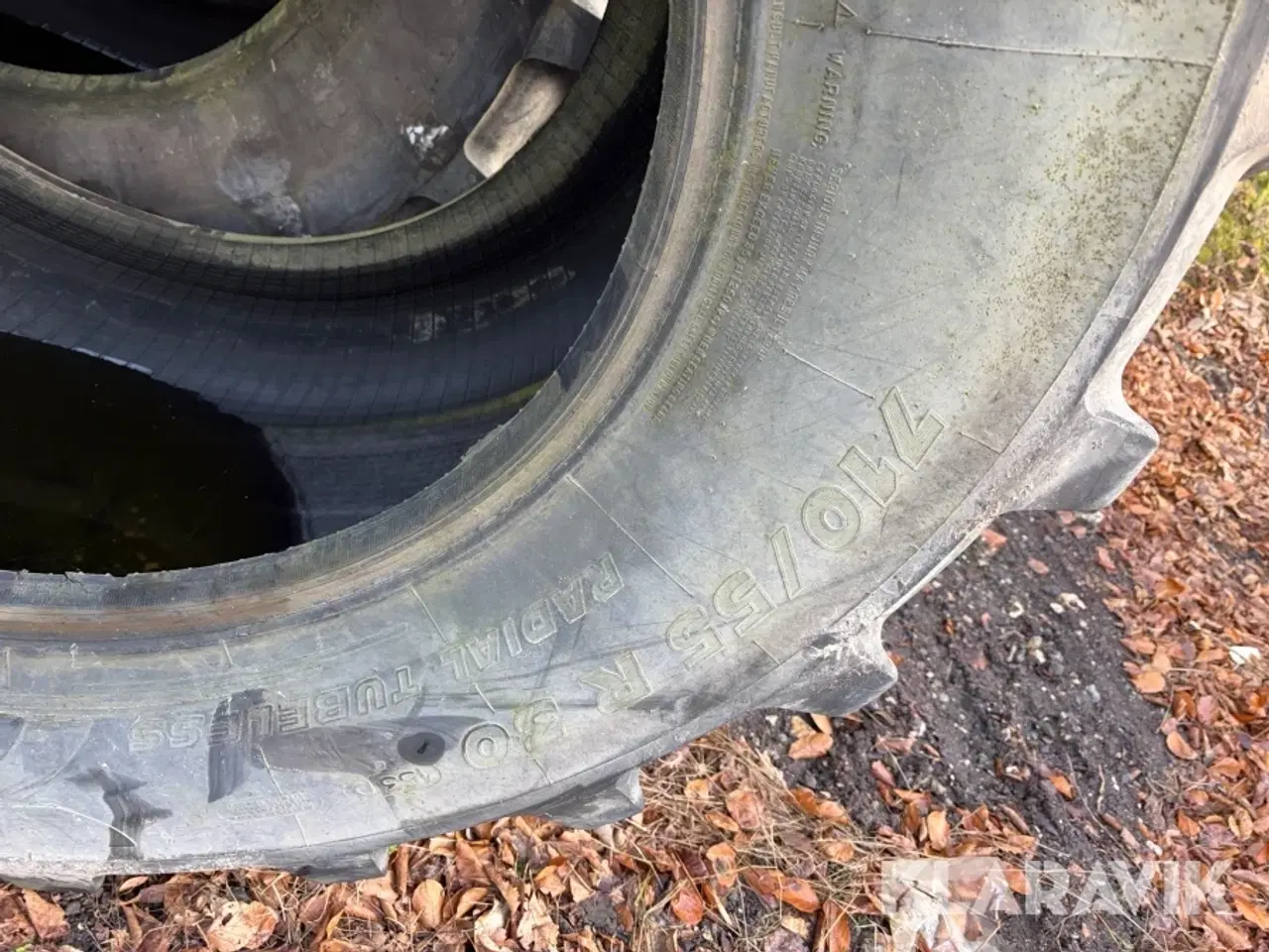 Billede 4 - Landbrugsdæk Michelin 710/55R30 2 styk