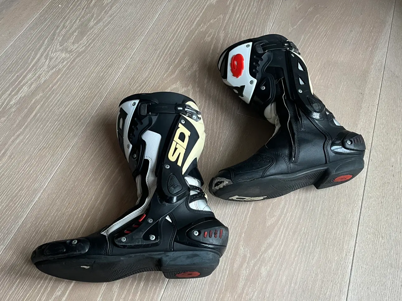 Billede 1 - Sidi mc-støvler str. 43 til til reparation 