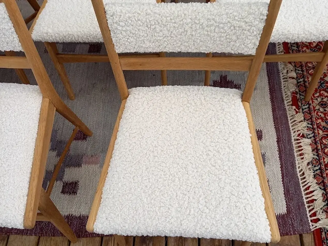 Billede 8 - 6 spisebordsstole i egetræ.