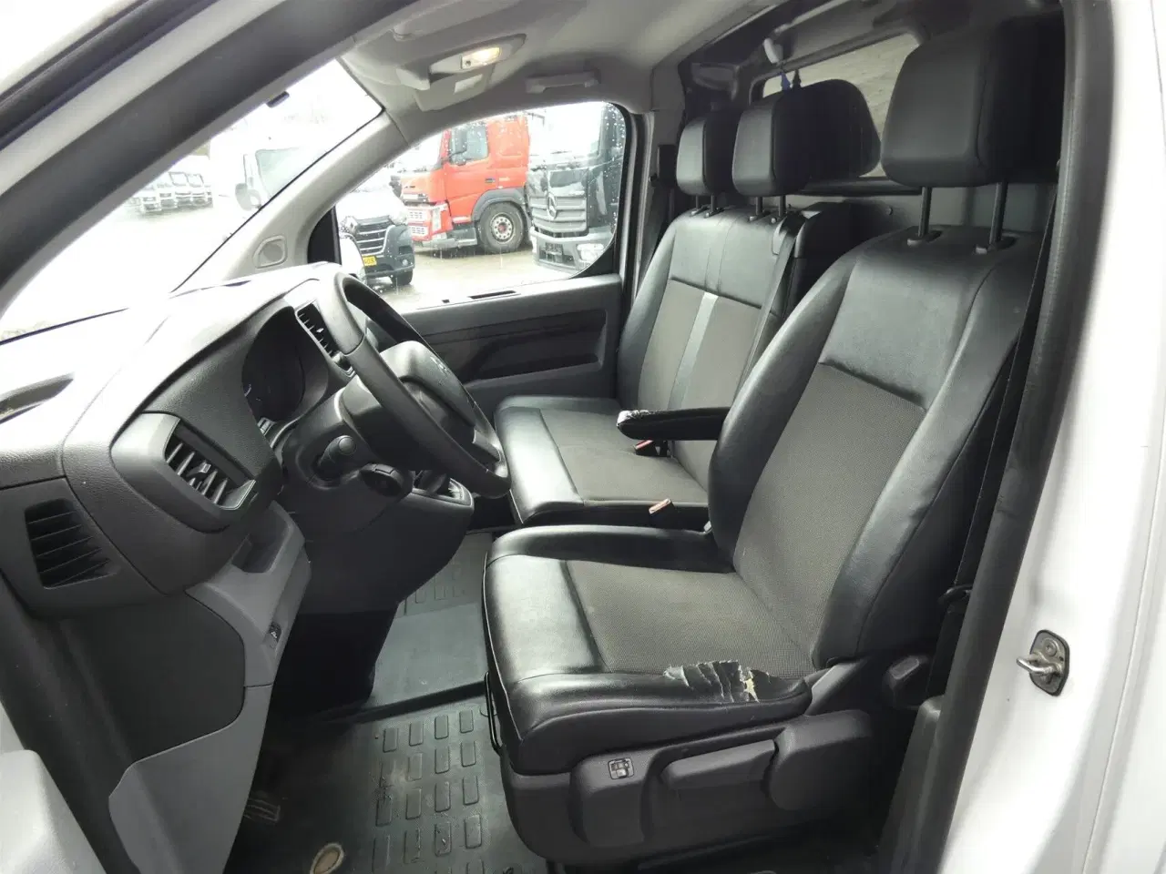 Billede 9 - Citroën Jumpy L2 2,0 Blue HDi Fleetline 122HK Van