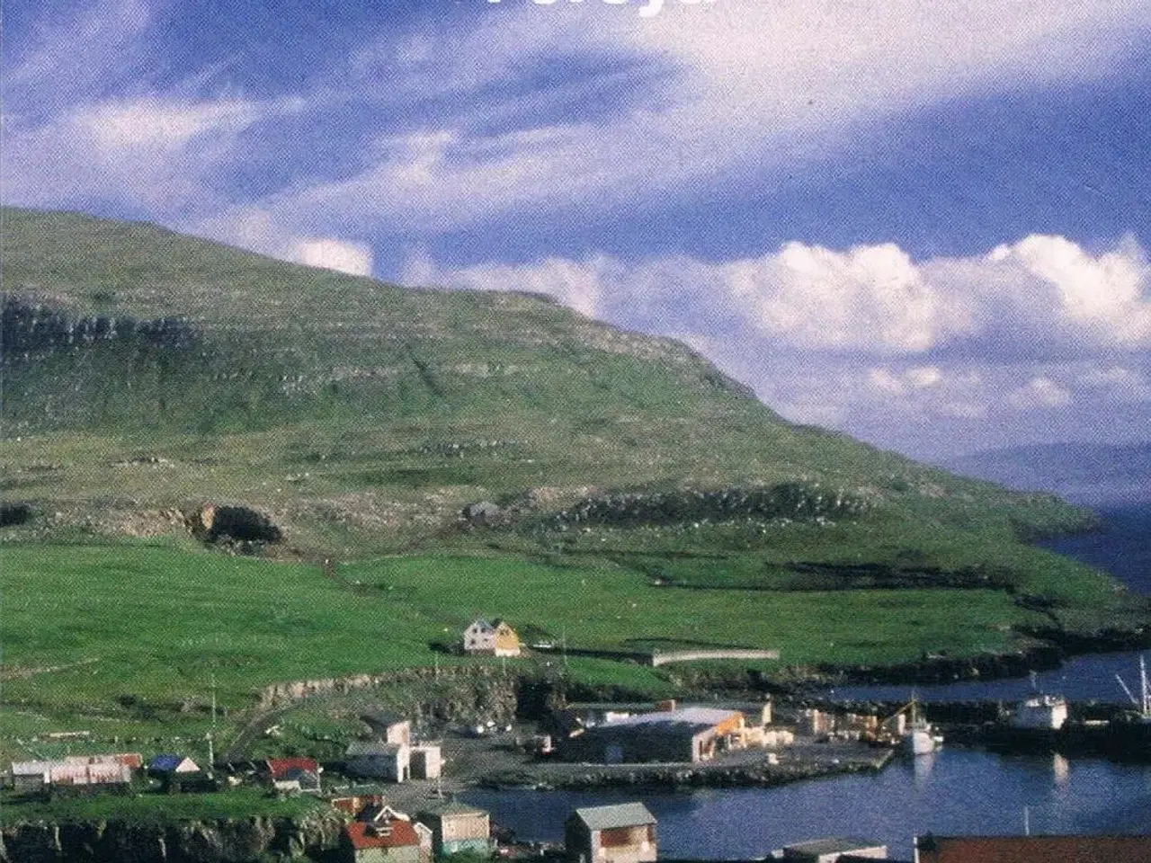 Billede 1 - Færøerne - årsmappe 1990-pålydende 77,90