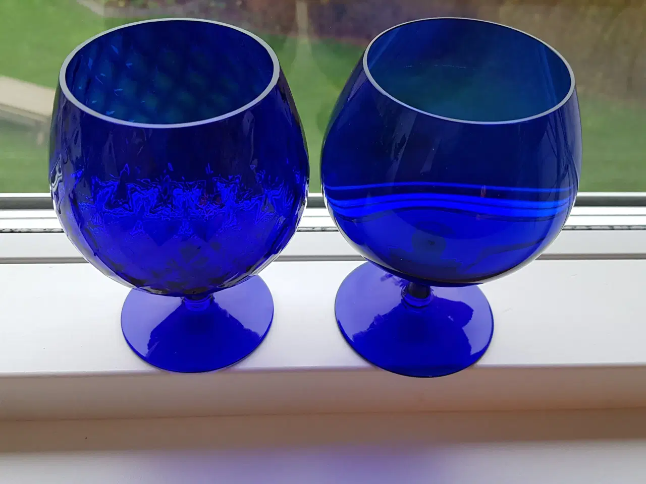 Billede 1 - 2 stk blå cognac-glas
