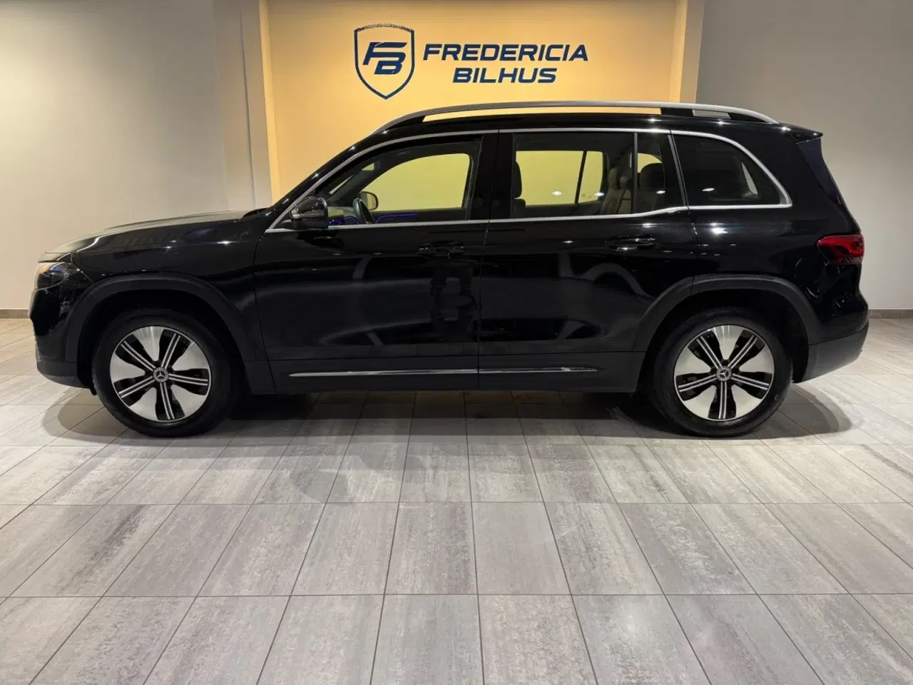 Billede 3 - Mercedes EQB250+  