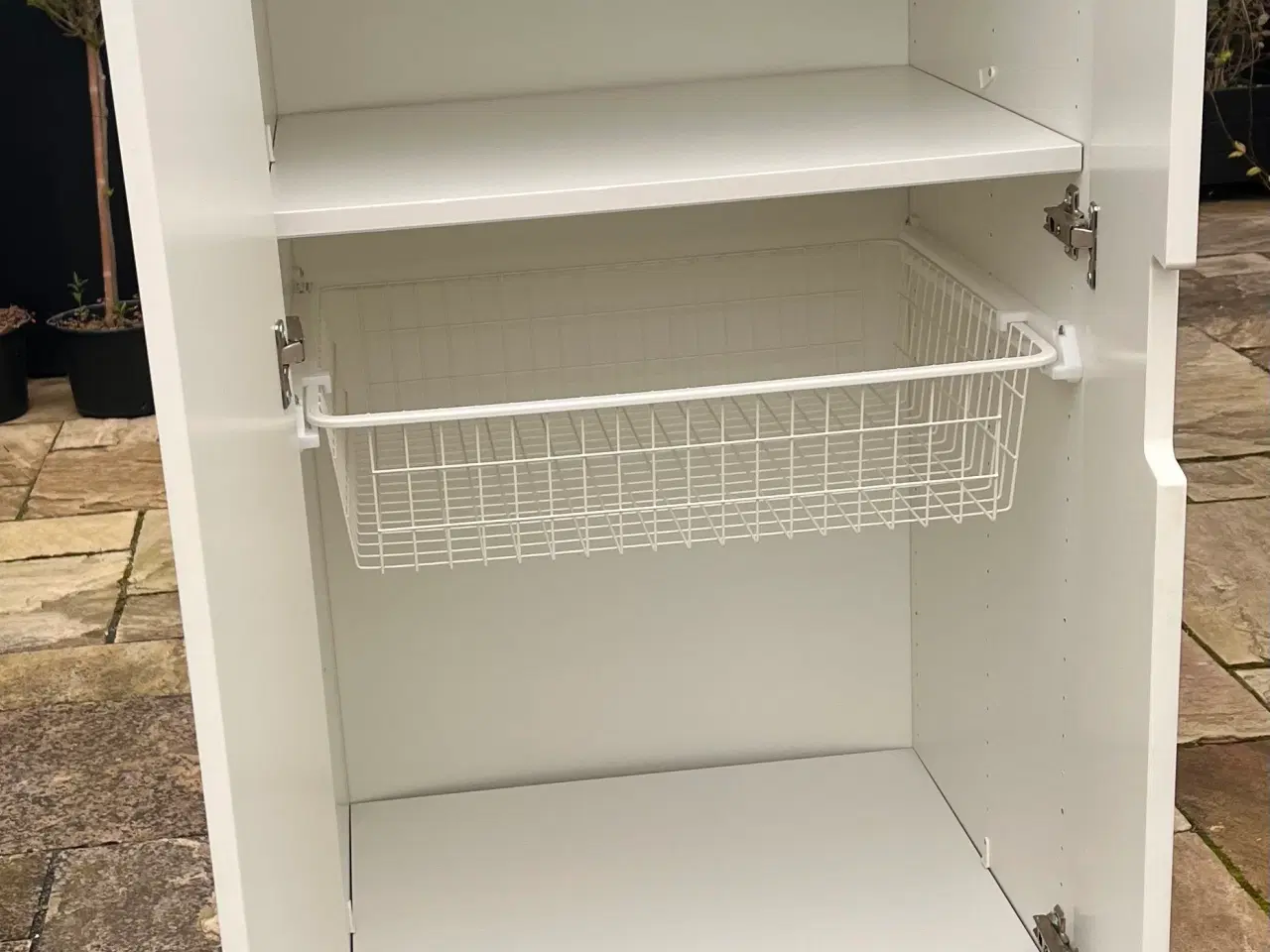 Billede 2 - Ikea højskab