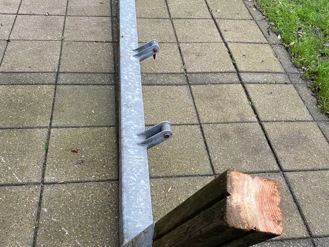 Billede 1 - Galvaniseret bom til gyynge