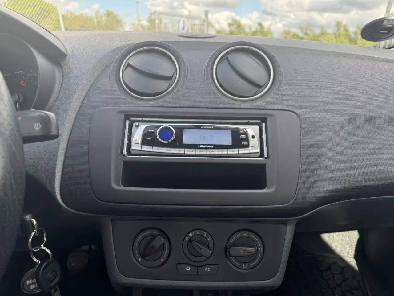 Billede 11 - Seat Ibiza 1,4 16V Reference 85HK 3d
