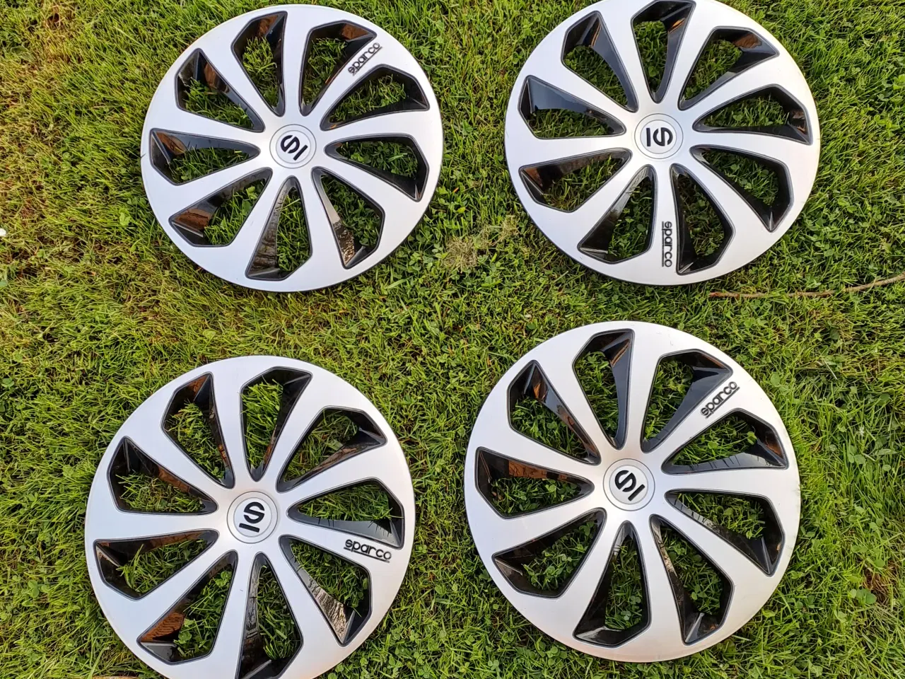 Billede 3 - Hjulkapsler 16" Sparco