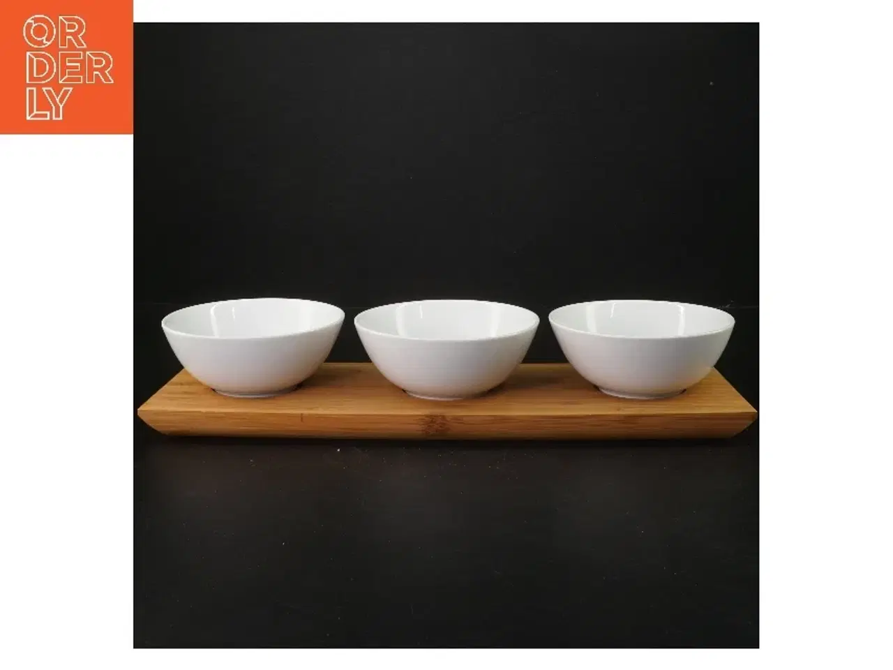 Billede 1 - Cabaretfad i træ med 3 skåle