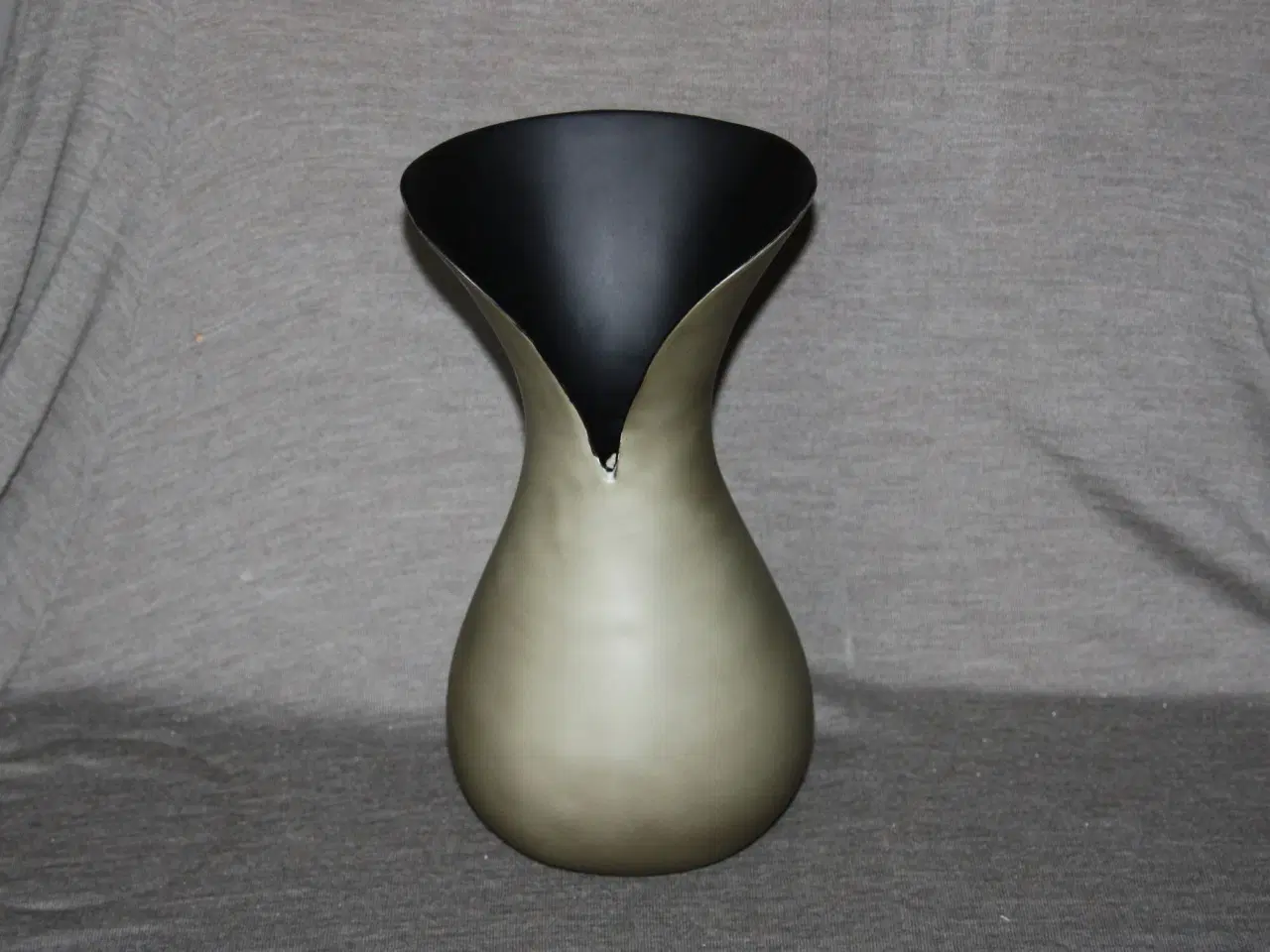 Billede 2 - Mathias Paris vase højde 26 cm