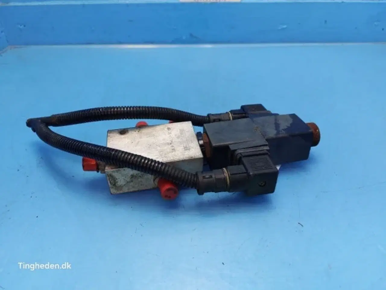 Billede 5 - Massey Ferguson 32 Ventil 45110055