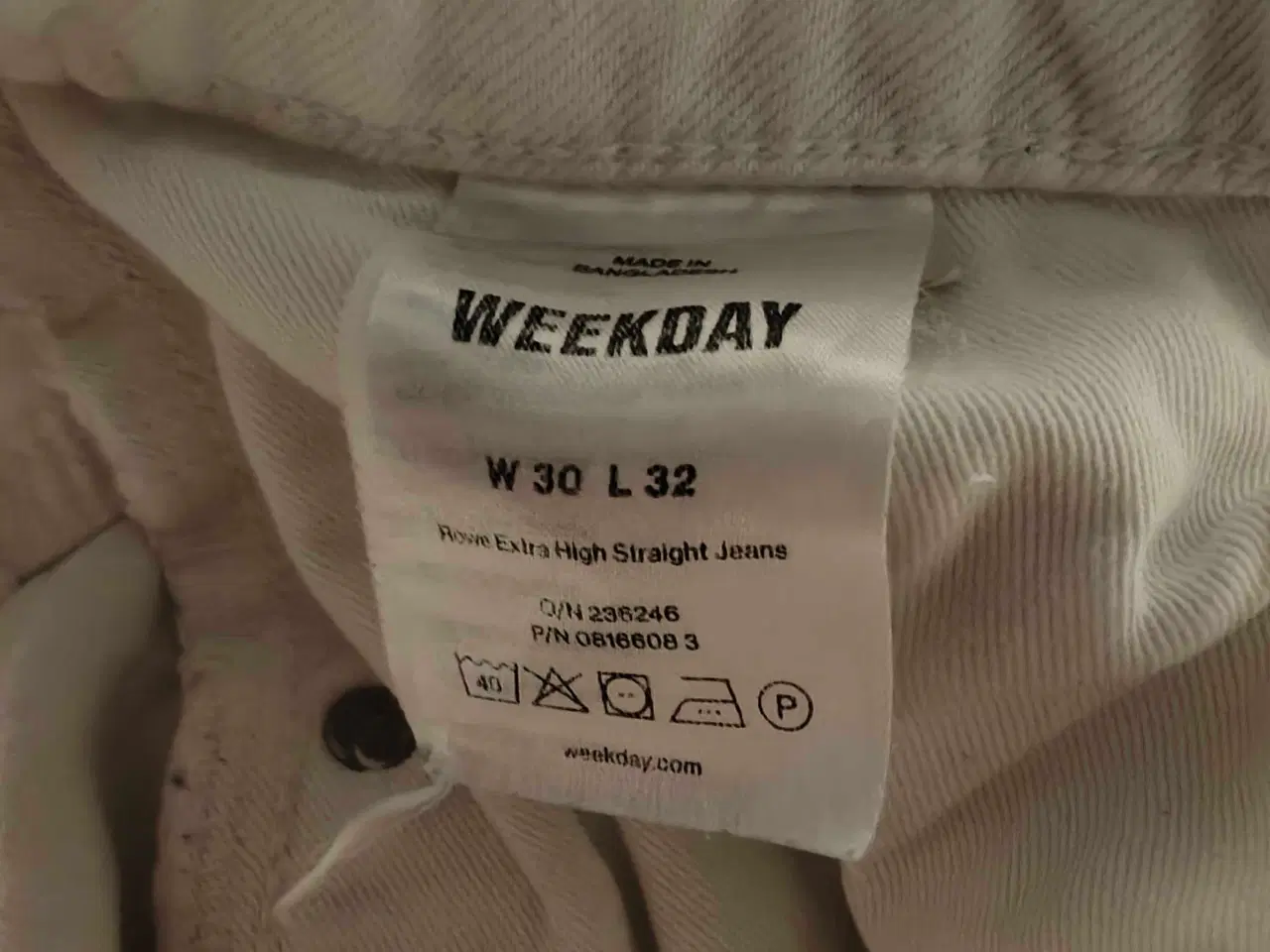 Billede 4 - 3 par Jeans fra weekday og H-M