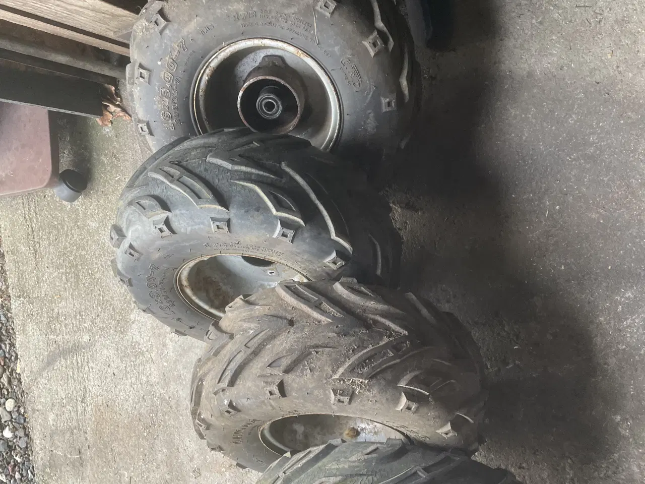 Billede 1 - Sælger de her 4 stk dæk med fælge for ATV 200/5