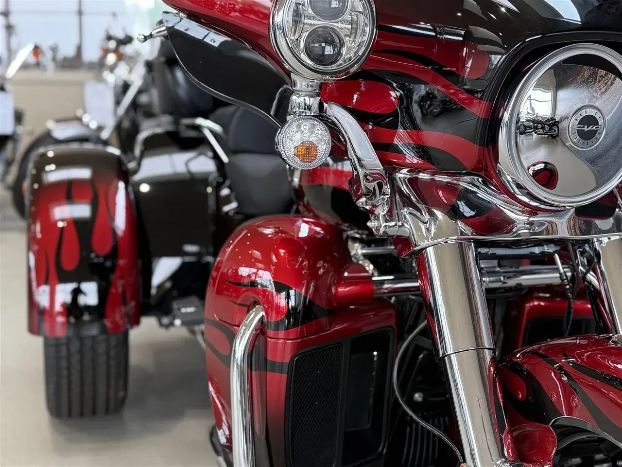 Billede 10 - Harley-Davidson FLHTCUTGSE Tri Glide Ultra CVO 117" Trike