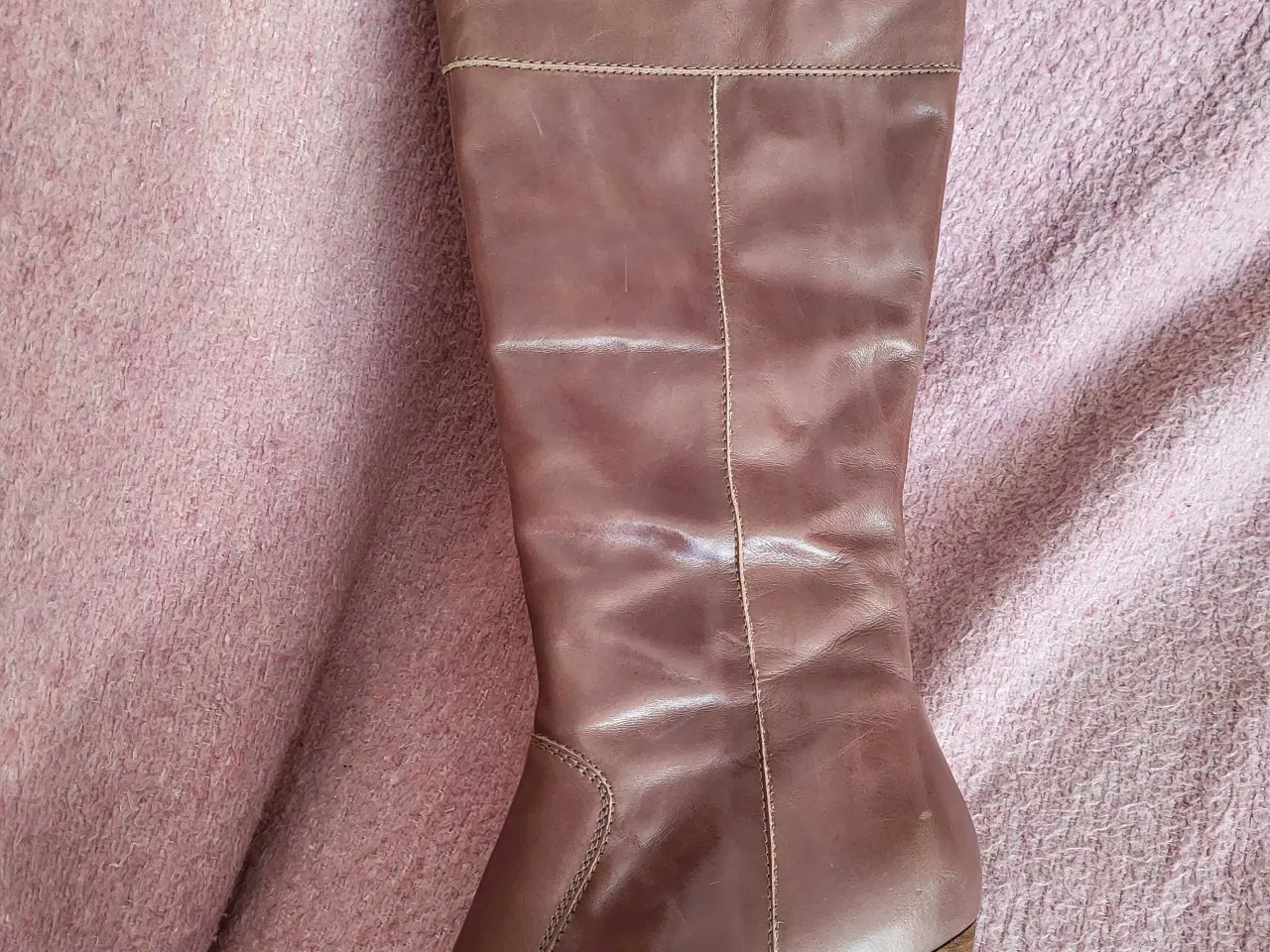 Billede 3 - Elegante langskaftede læderstøvler 
