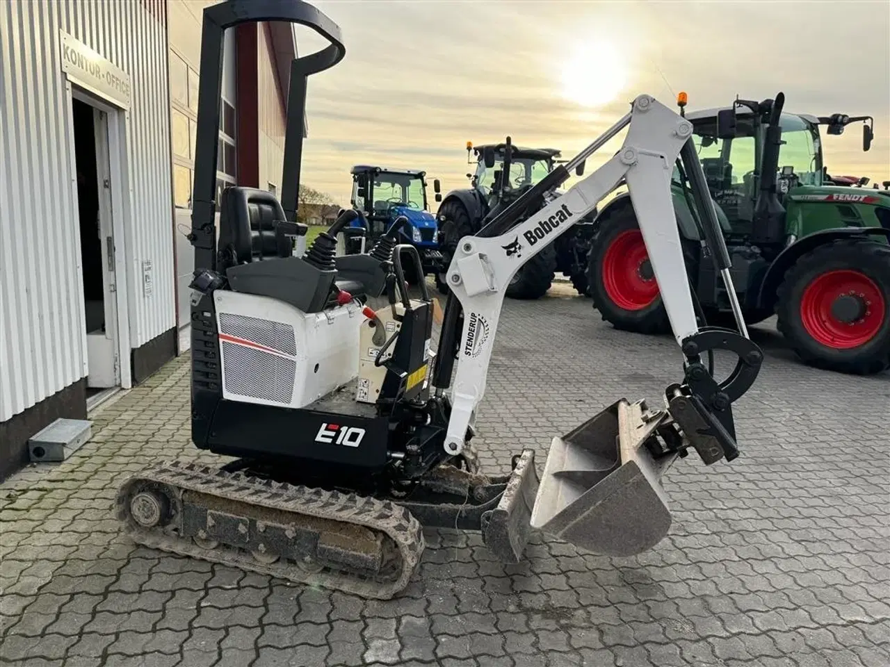 Billede 6 - Bobcat E 10 KUN 1800 TIMER OG 3 STK SKOVLE!