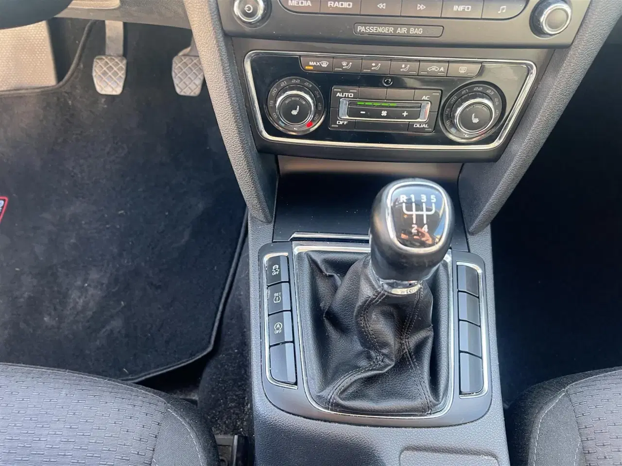 Billede 15 - Skoda Superb Combi 1,6 TDI Common Rail DPF Greenline Elegance 105HK Stc