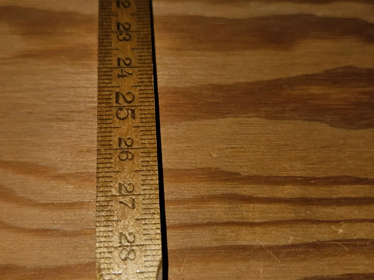 Billede 18 - Blandet landhandel: spejReoler, hvidt service, DVD