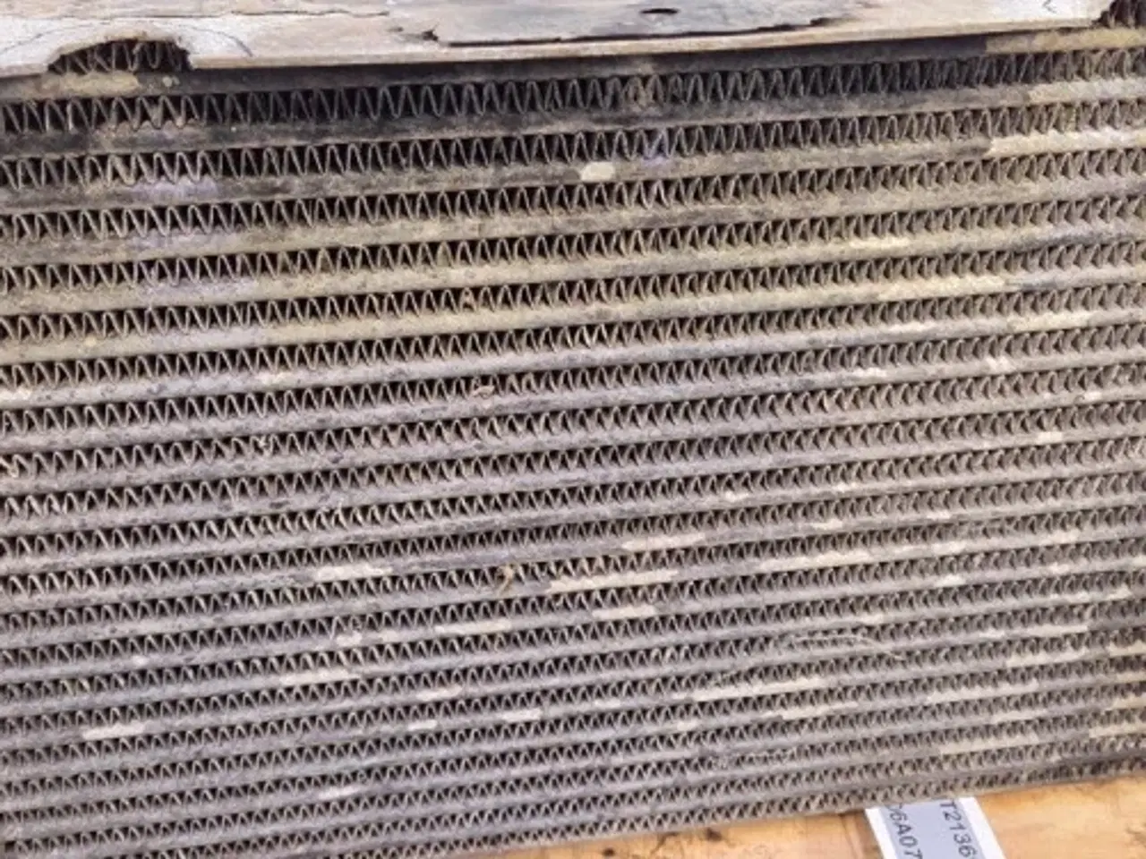 Billede 14 - New Holland 8970 Oliekøler 86501247