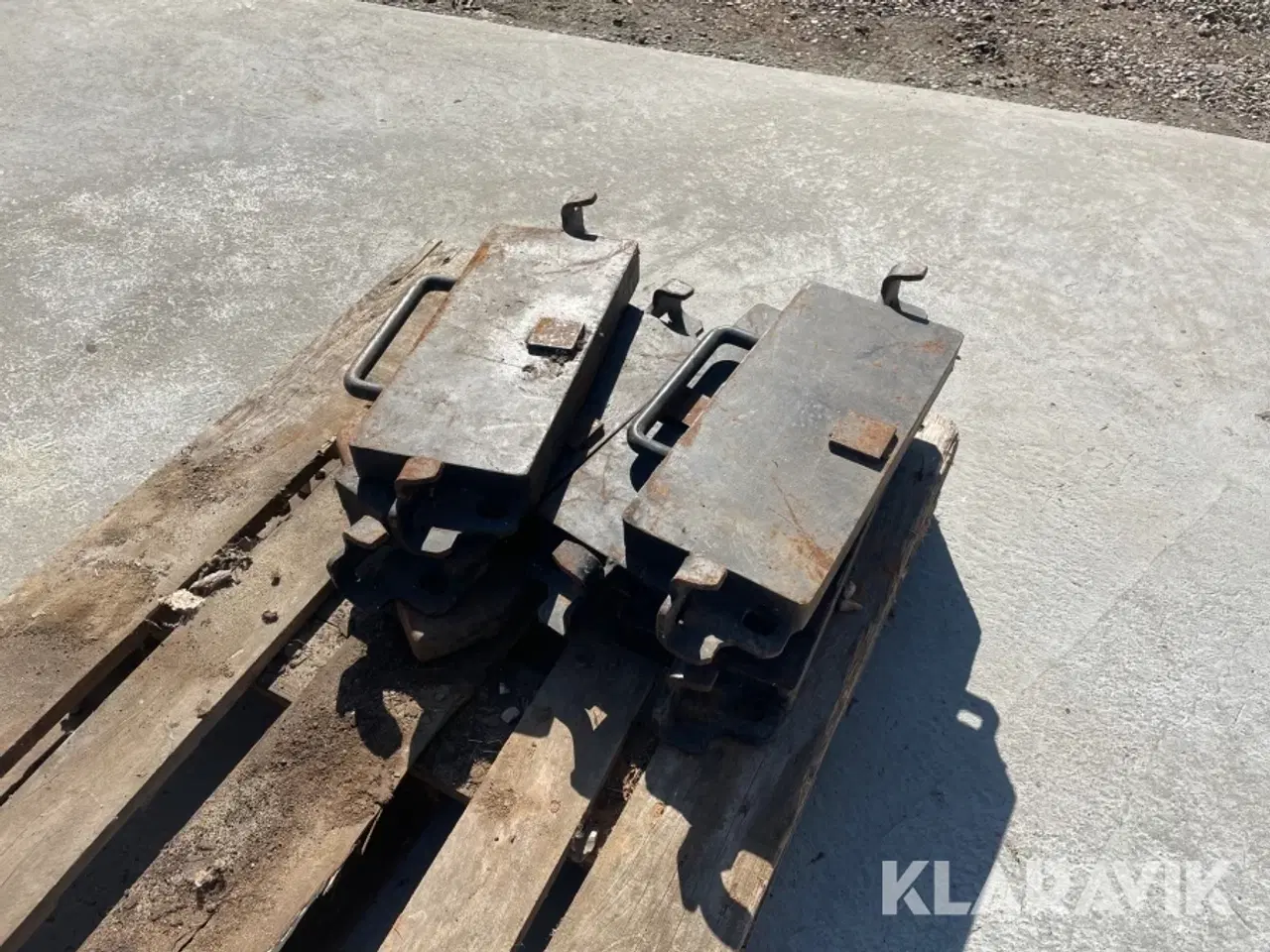 Billede 3 - Vægtklodser til Avant minilæsser 5 styk