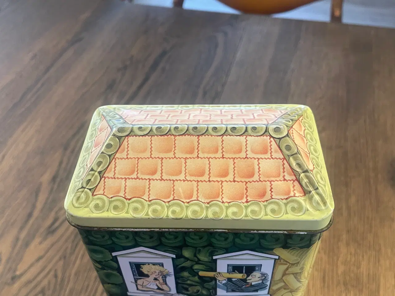 Billede 6 - Vintage pasta blikdåse sælges.