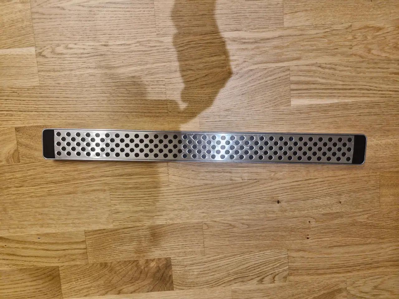 Billede 4 -  GLOBAL KNIVMAGNET L:51 cm B:5. Købt hos hjem.dk