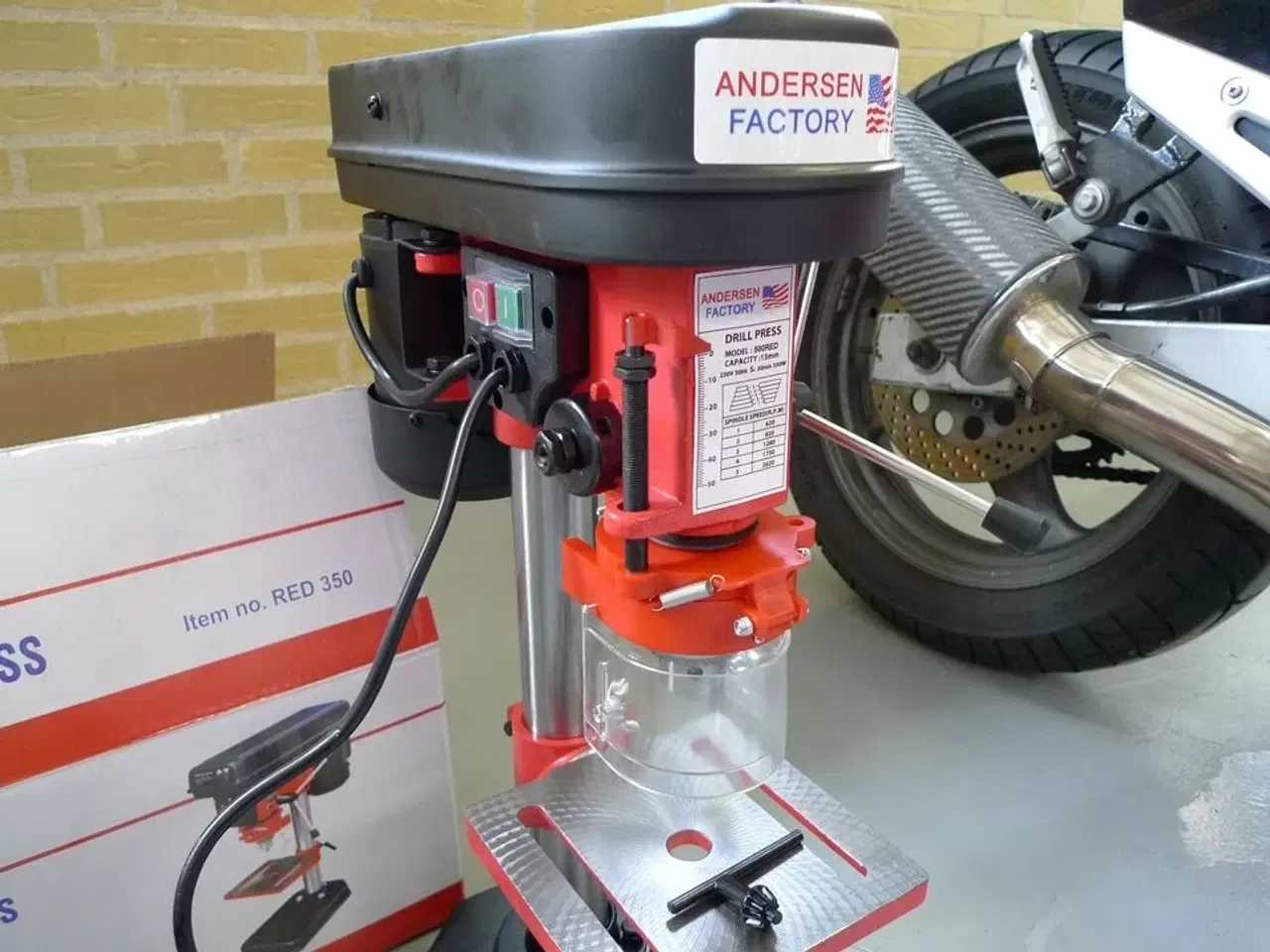 Billede 1 - Søjleboremaskine, rød 350W 230V