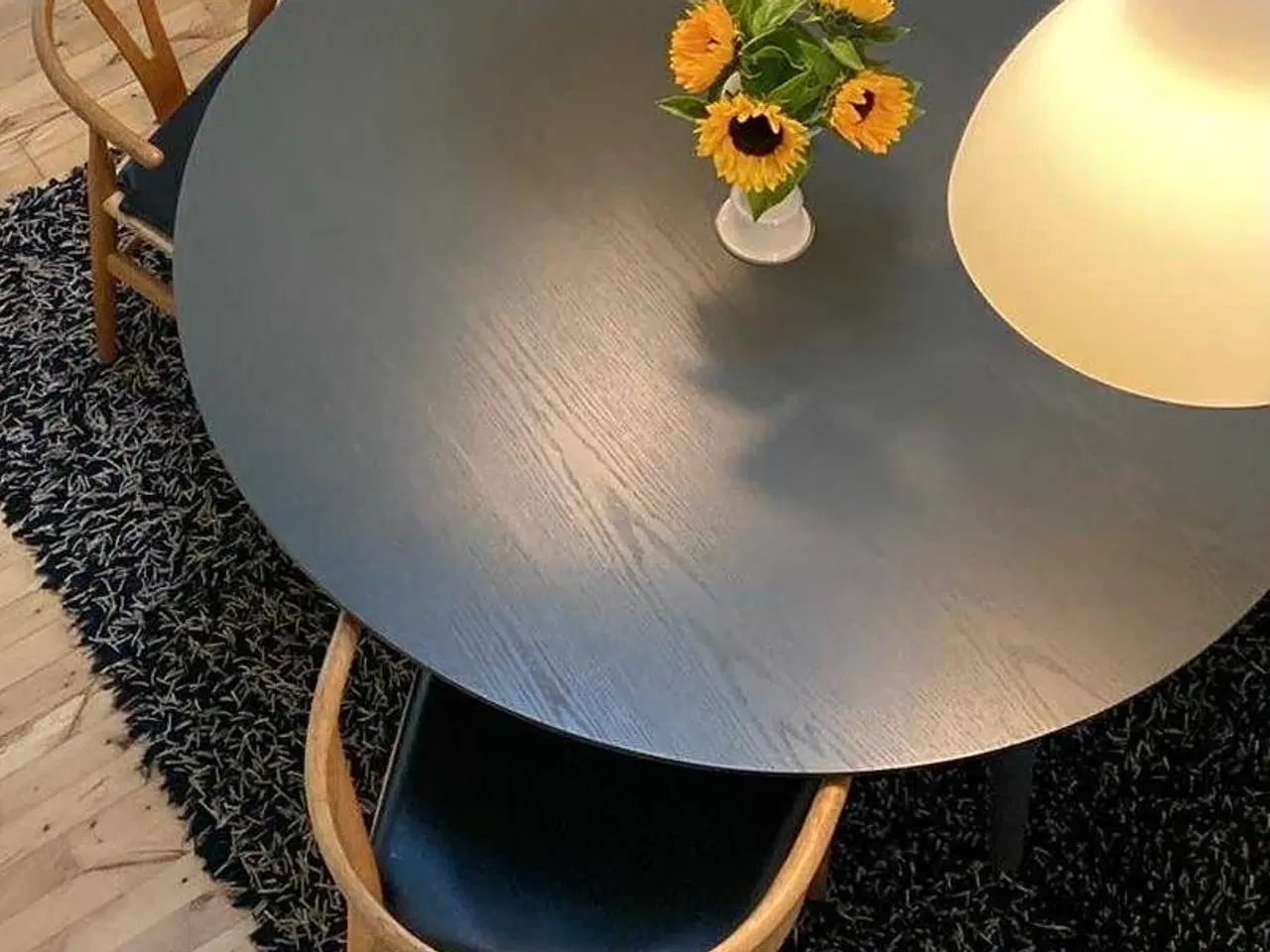 Billede 2 - Rund spisebord ø140