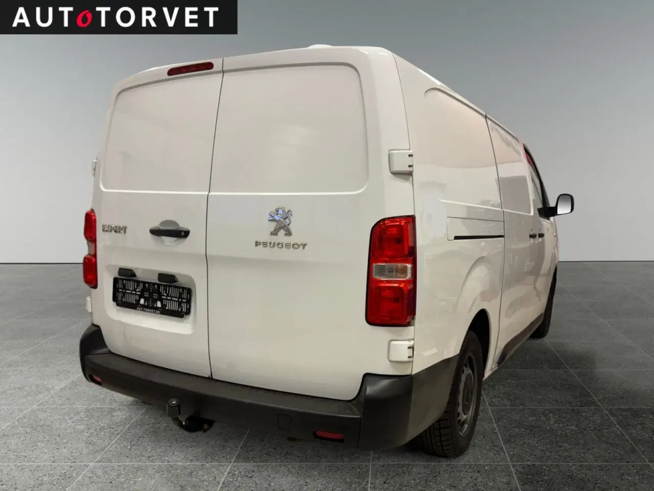 Billede 3 - Peugeot Expert 2,0 BlueHDi 120 L3 Plus Van