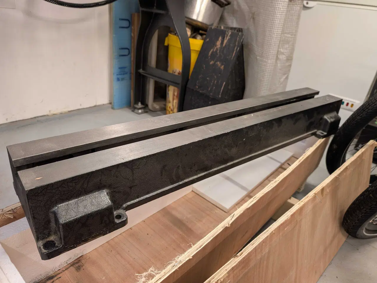 Billede 1 - Støbejernsvange til trædrejebænk 110 cm. lang